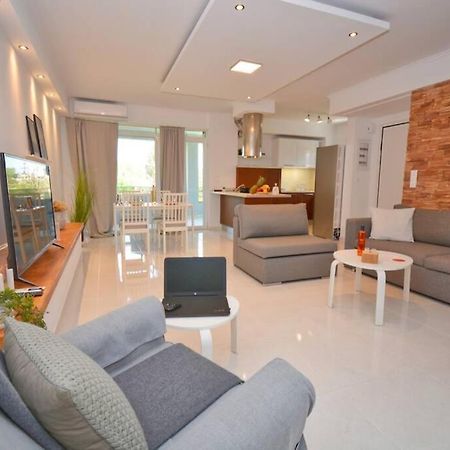 Potamos Deluxe White Apartment Buitenkant foto