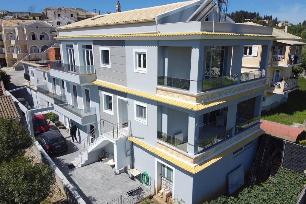 Potamos Deluxe White Apartment Buitenkant foto