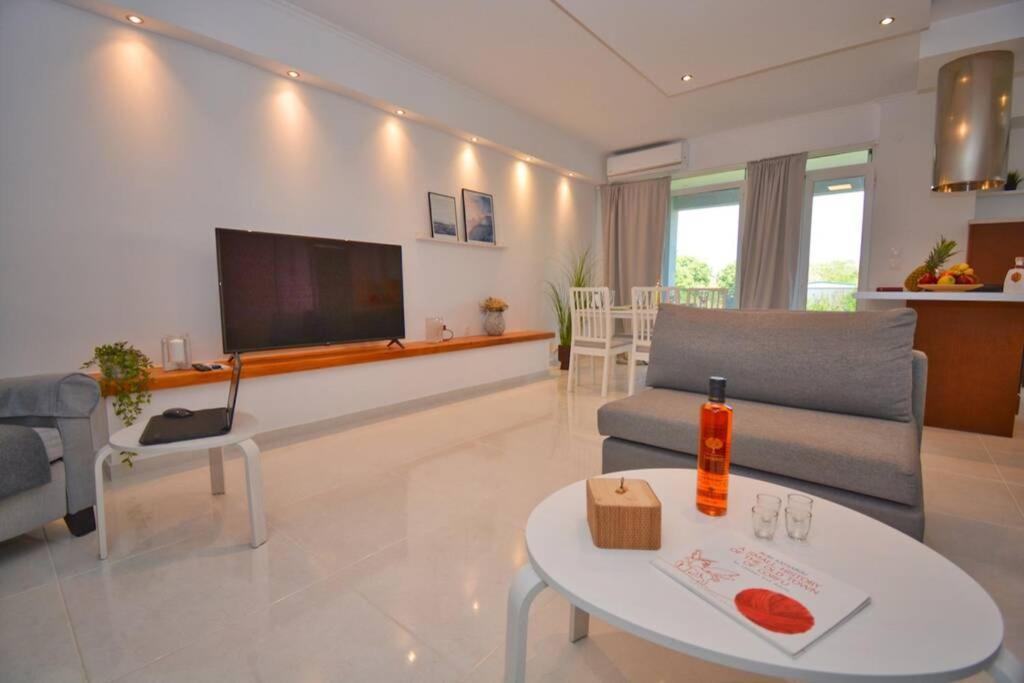 Potamos Deluxe White Apartment Buitenkant foto